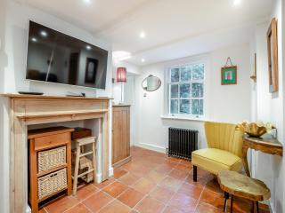 Victoria Cottage - 1