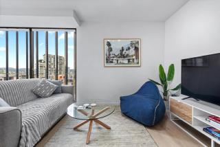 South Bank Sleek - 2Bed-2Bath-1Car-Pool - Brisbane - 9