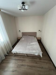 Двох кімнатна квартира на проспекті Шевченка - 4