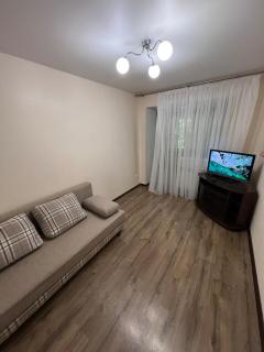 Двох кімнатна квартира на проспекті Шевченка - 2