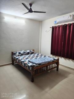 Prateek's apartment near to the Krishna mutt - 8