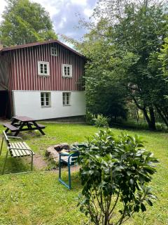 Roubenka u potoka Jizerské hory - Desná - 8