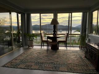 Riverside Retreat - 3