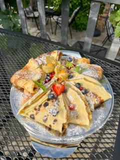 Husí plácek s vinným sklepem a terasou - 6