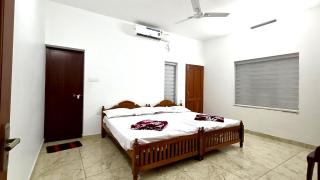Pavans Rainy Days Home Stay - Athirappilly - 0