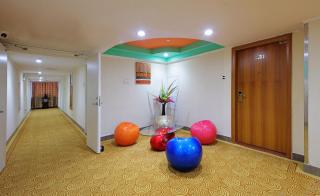 LN Whitehouse Hotel - Cantão - 6