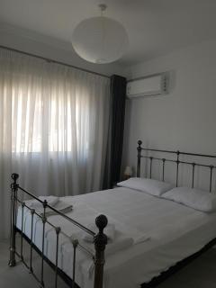 South Coast Apartments AL2 - 3