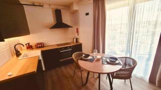 2 bedroom beachside 13th Floor Apartment - 3