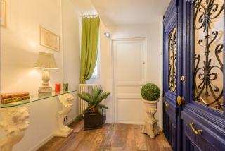 LA SUITE de NOTRE DAME au pied du CHATEAU FORT - Sedan - 8