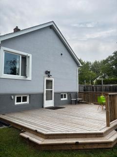 Cozy 2-Bed Home - Thunder Bay - 0