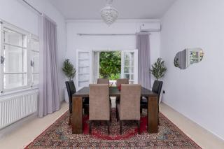 Haven in Carthage, Where History Meets Charm - Salambôo - 4