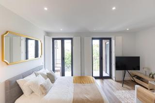NEW - YR Porto Home - 6
