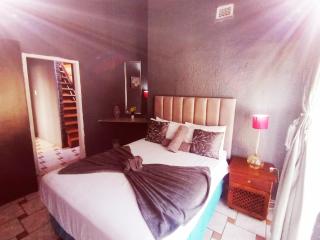 Broadway Whale Guest House - Margate - 9