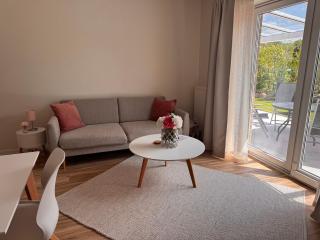 moderne 2-Zimmer-Wohnung mit überdachter Terrasse - Tönnhausen - 2