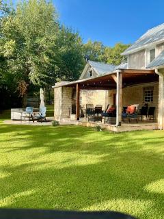Gated Estate Escape! Three BR - 7