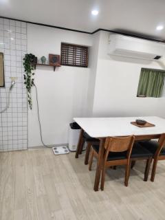 Tommy House - 5