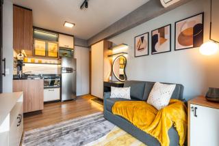Apto executivo na Faria Lima - varanda, WiFi, ar-cond e garagem - Okaeri Home - São Paulo - 2