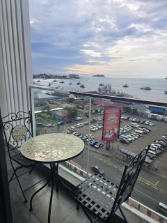 The shore by seffa - Kota Kinabalu - 2