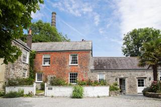 Polmear Farm Manor House - 0