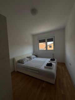East gate apartment Niš - 9