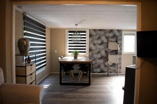 Ruim en sfeervol chalet aan de rand van het bos - 2