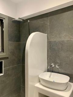 AiΘeria Suites Ios - Room Iris - 8