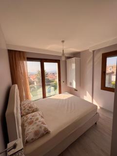 Çeşme Alacatı Müstakil Havuzlu Villa - 9