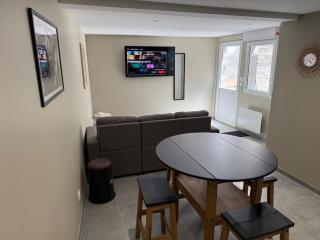 Apartment 9 - Hyper center - 1 to 6 people - 9