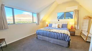 Panoramic, 180 Degree Lake and Mountain Views from Every Room! Central Queenstown - 6