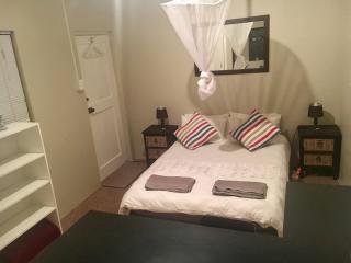 Cozy All-In-One Beach Getaway - Struisbaai - 0