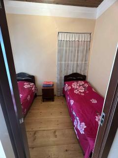 Century House of Larisa - 4