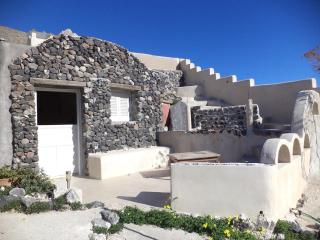 traditional summer cottage THE VIEW - Emporio Santorini - 4