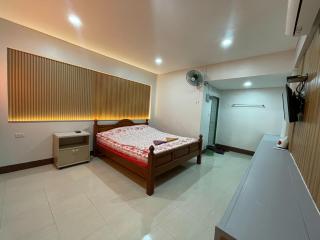 Pathomporn Fancy House - Ban Rong O - 3