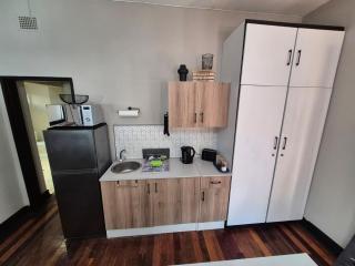 Bachelor apartment - 4