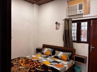 SRINIVASA Home stay - Rishīkesh - 8