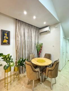 Luxury 2bedroom apartment - Lagos - 4