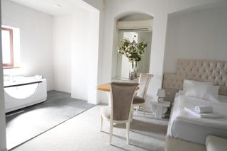 4 Rooms Hotel - Gjumri - 1