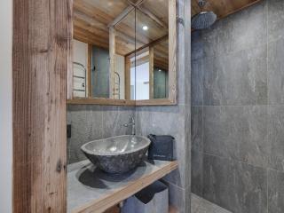 Appartement duplex à Val d'Isère, sauna, cheminée, 4 chambres en suite, parking, pour 8 personnes - FR-1-567-123 - 6