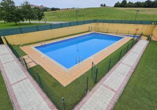 Casa Arenal COMILLAS, grande, céntrico y tranquilo, con jardín y piscina, ideal para familias - Comillas - 8