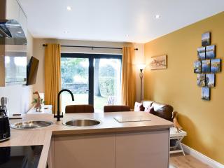 Stone Cottage - Wingerworth - 2