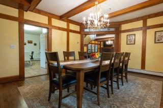 Beechmont-Charming Colonial for Events and Getaways! - 1