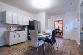 Beechmont-Charming Colonial for Events and Getaways! - Bridgeport - 5
