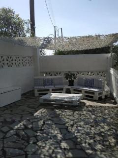 1st Floor Apartment - 200m away from Kini Beach - 2