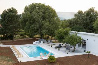 Villa with Pool near Podgorica - - 6