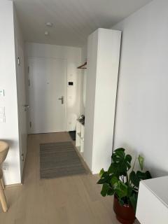 Schöne 2 Zimmer Wohnung mit Balkon im 5 Bezirk - Vienna - 8
