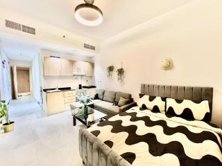 3 mins walk to ADCB metro - 1