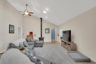 Moonrise Lodge - A Large Vacation Home in Mariposa - Mariposa - 7