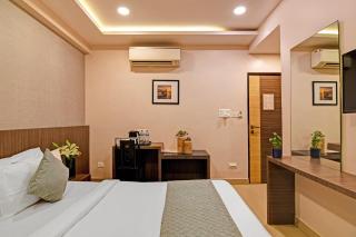 Hotel Franklein Suites At Delhi Airport - New Delhi - 1