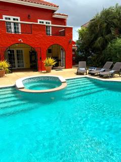 Casa Rojas Villa - Bon Accord - 4