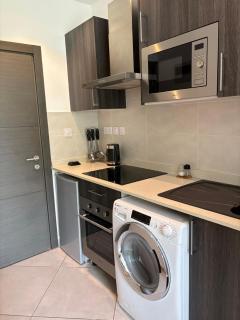 Modern Studio with a view in Cantoments - Accra - 1